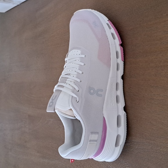 On Running Shoes - Cloudnova Form 2 - Color: Pearl / Raspberry - Size: Women 7.5